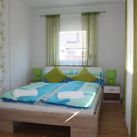 Privatzimmer San Ringsheim Eksteriør billede